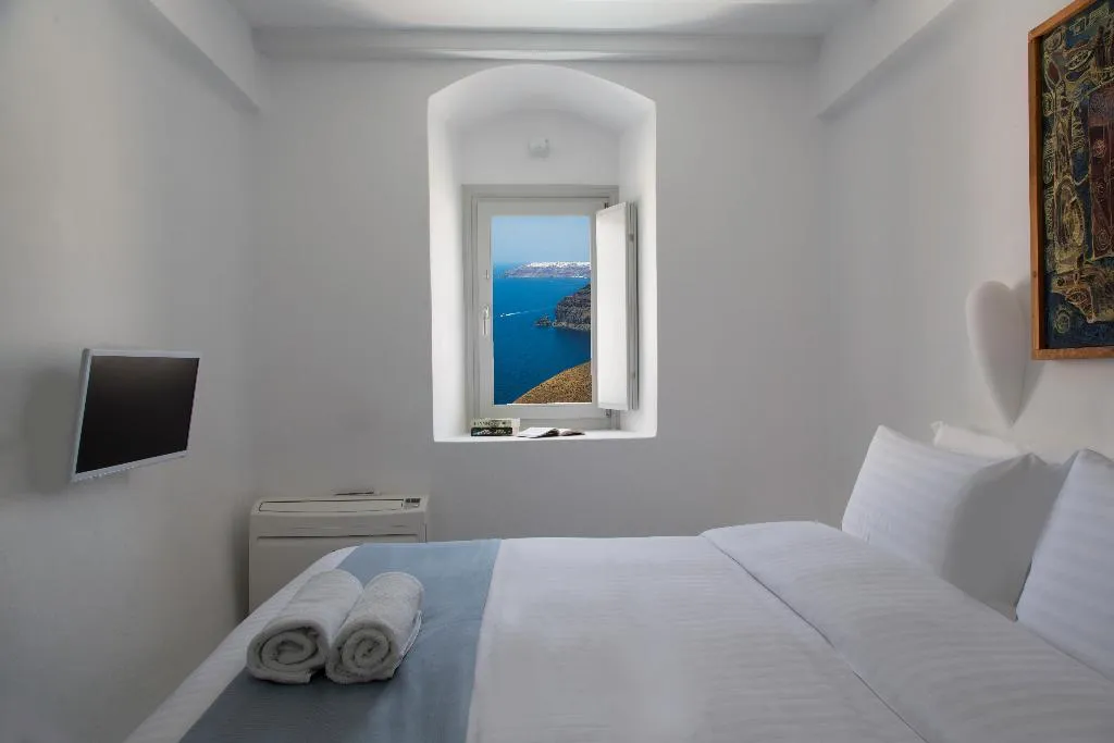 Room, Trieris Villas & Suites, Santorini