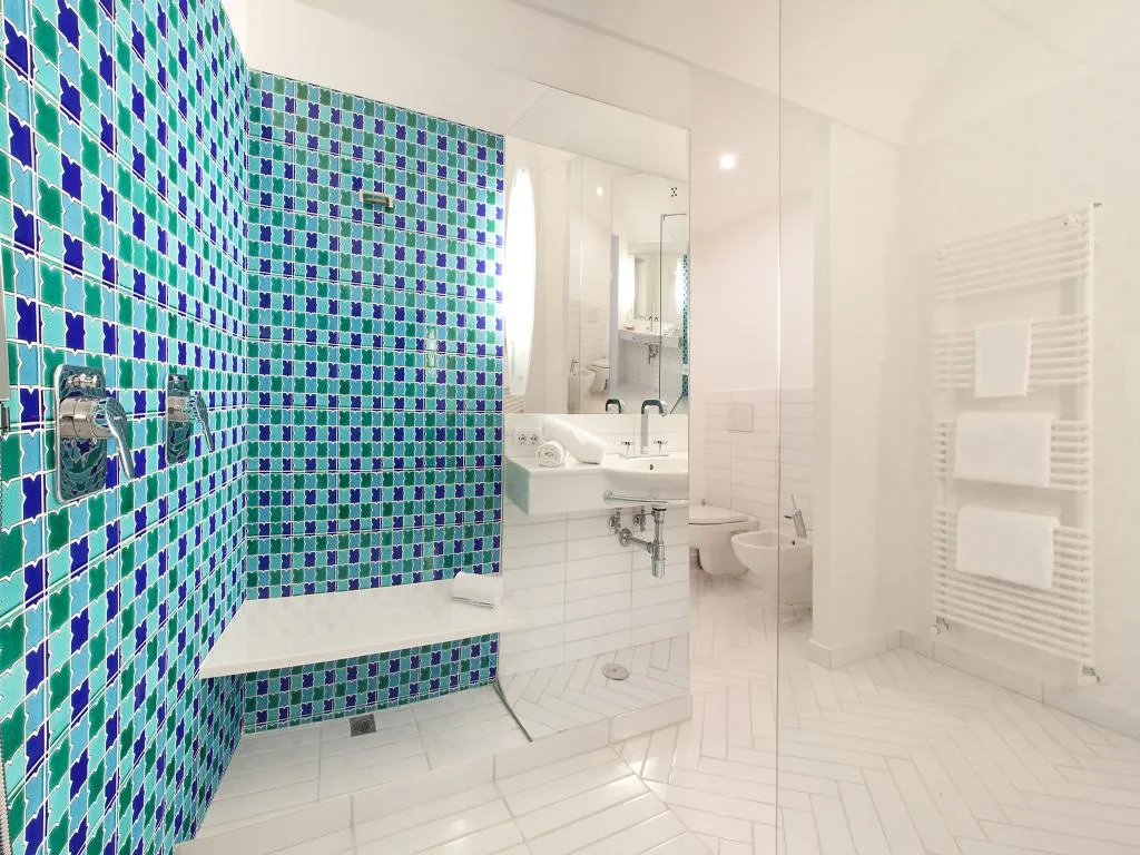 DOUBLE SUPERIOR Room, Relais Correale Rooms&Garden, Naples
