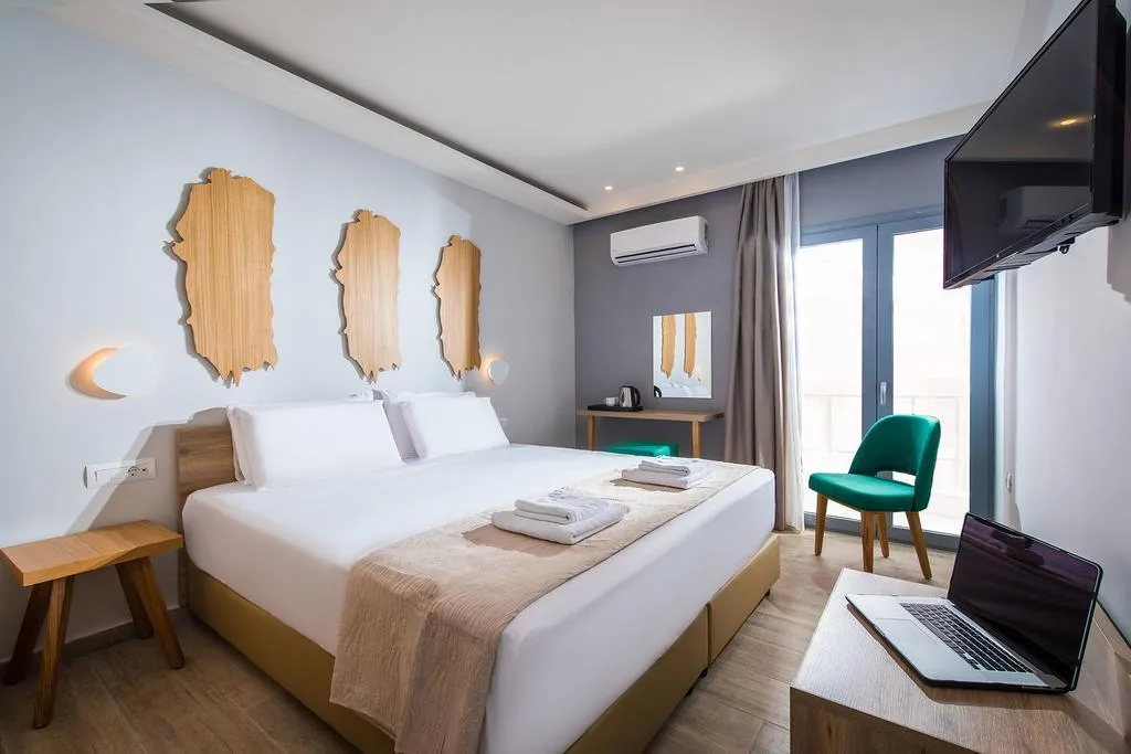 Double or Twin POOL VIEW Room, City Green Hotel, Crete