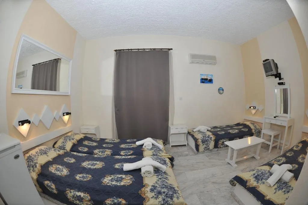 Room, Porto Castello, Santorini