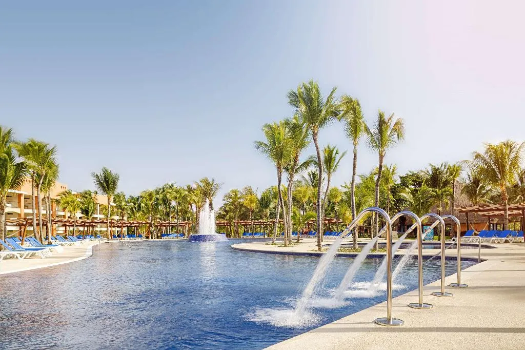 Pool, Barceló Maya Beach, Cancun Area