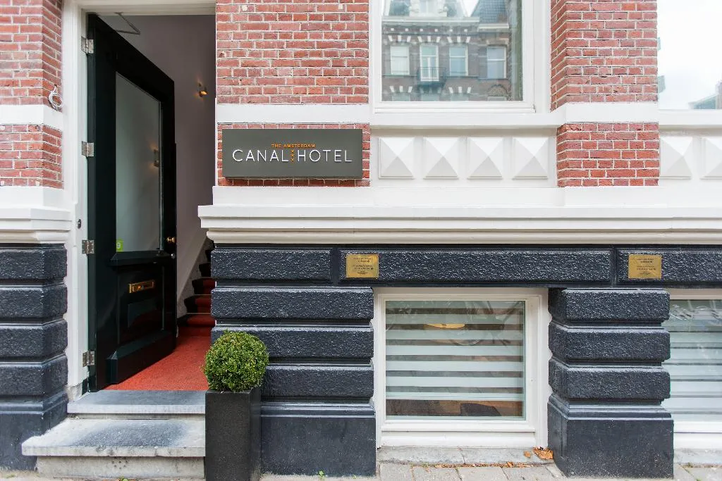 General view, Amsterdam Canal Hotel, Amsterdam