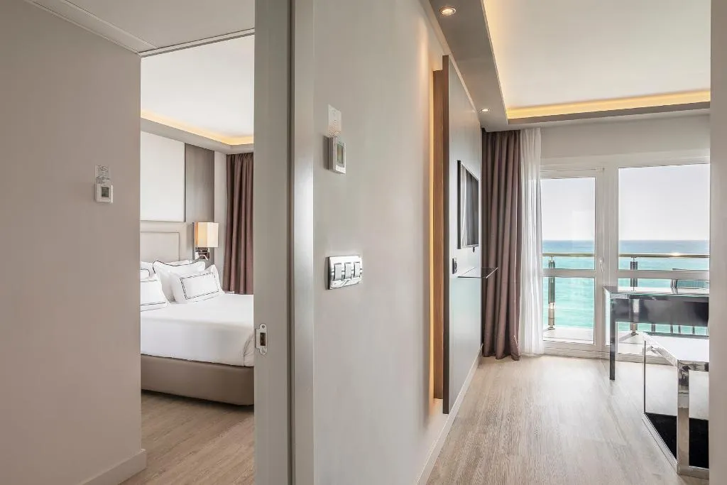 JUNIOR SUITE EXECUTIVE Room, Melia Alicante, Costa Blanca