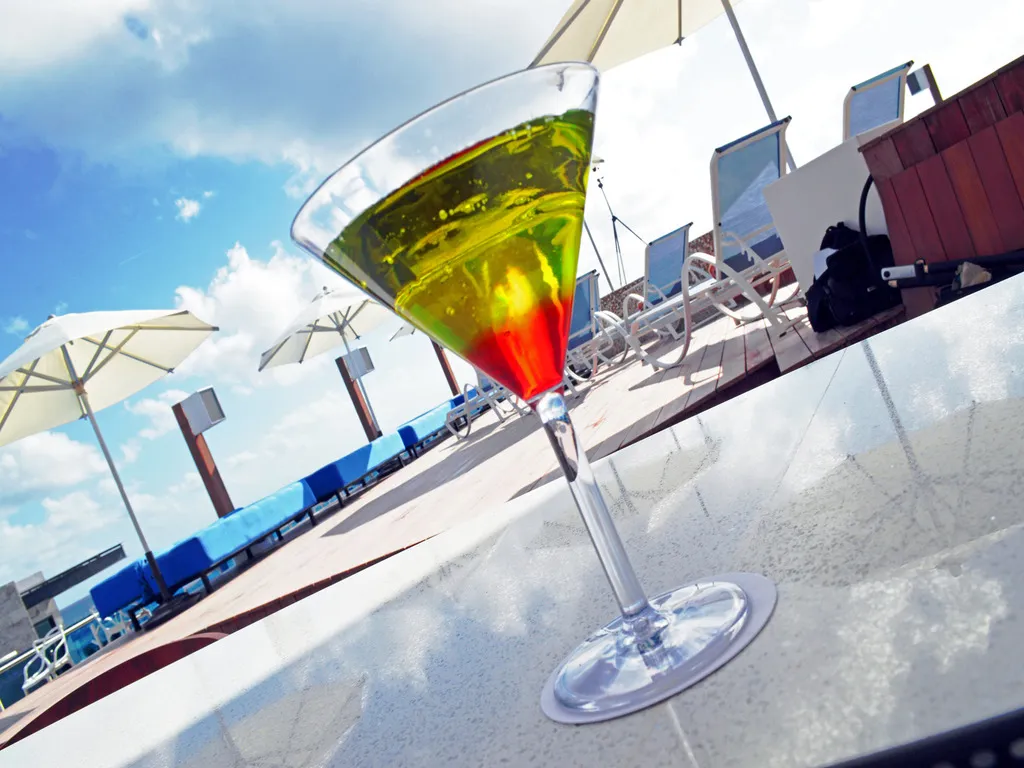 Bar, The Carmen Hotel - Ocean Front, Playa Del Carmen
