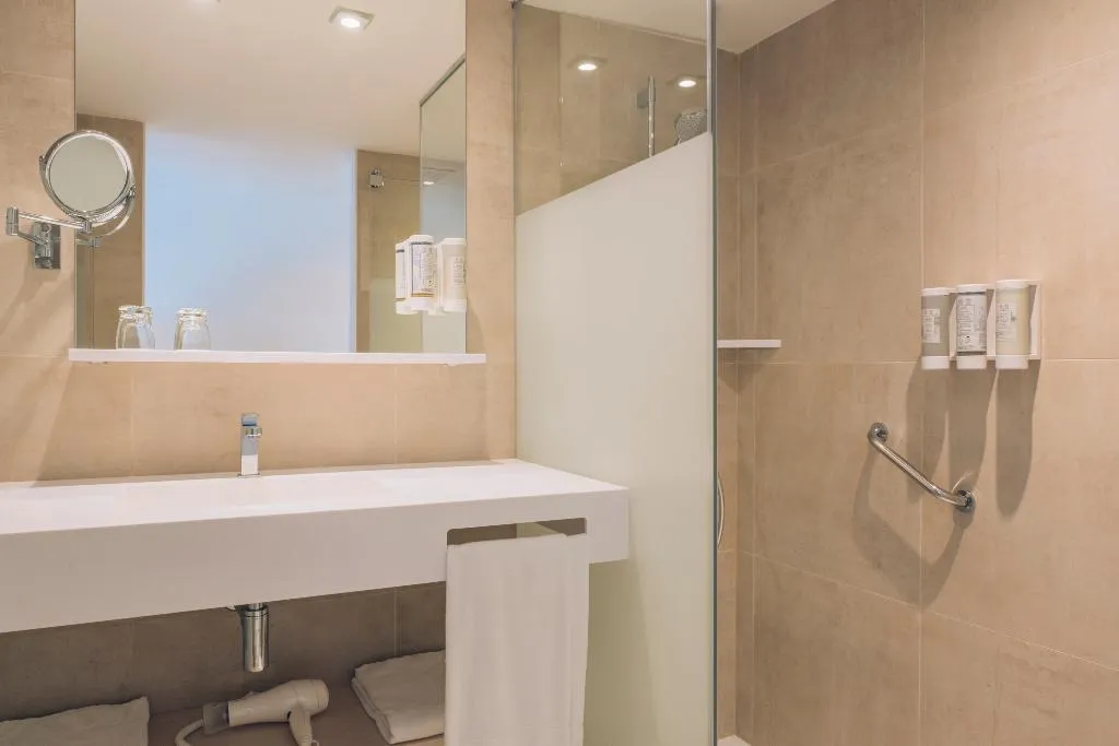 DOUBLE SINGLE USE SUPERIOR SEA VIEW Room, Iberostar Waves Royal Andalus, Costa De La Luz