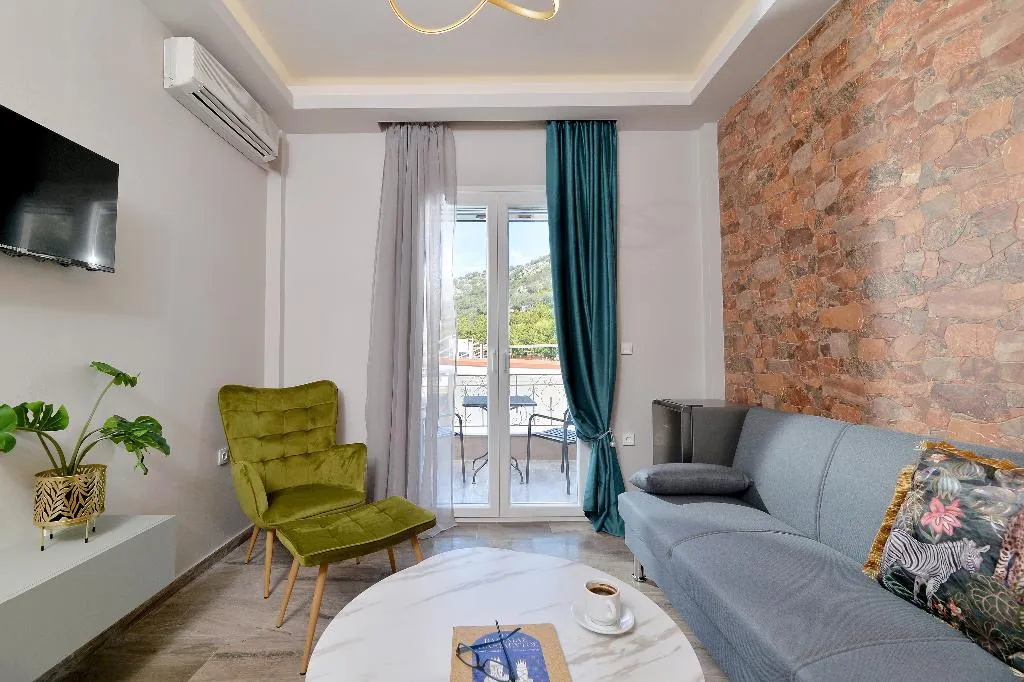 SUITE POOL VIEW TWO BEDROOMS Room, ID Holiday Living, Athens