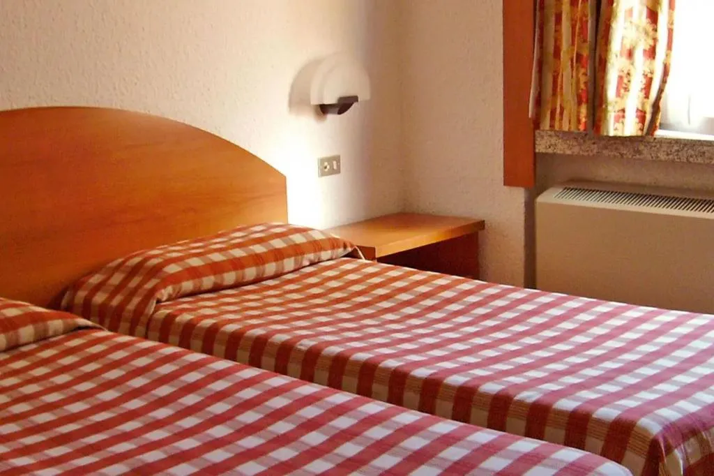 Room, Golf Hotel Resort, Milan