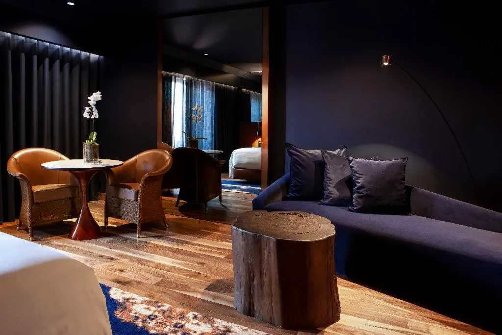 JUNIOR SUITE STANDARD Room, Forte de Gaia Autograph Collection, Porto
