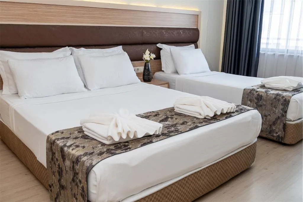 TRIPLE SIDE SEA VIEW Room, Hotel Caprea, Dalaman