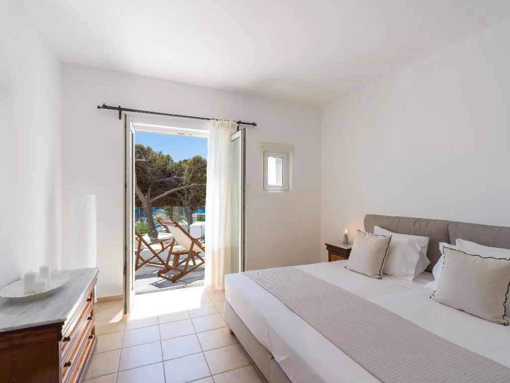 Double or Twin SUPERIOR SEA VIEW Room, Rhenia  Mykonos Hotel & Bungalows, Mykonos