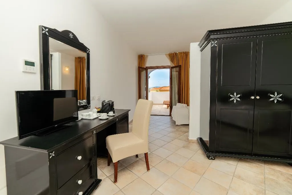 JUNIOR SUITE WITH BALCONY Room, GH Diana Hotel, Olbia