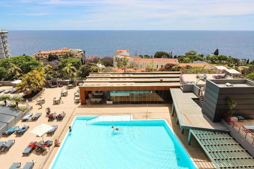 Pool, The Views Monumental, Madeira