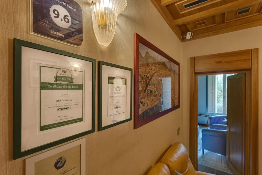 Lobby, Cavour 10, Florence