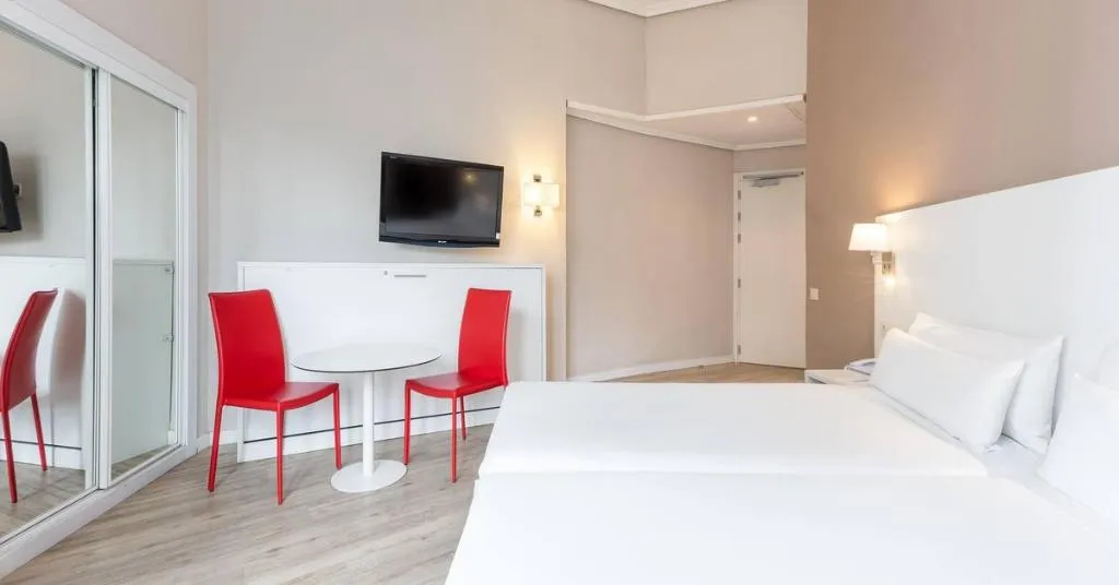 Room, Zel Madrid, Madrid