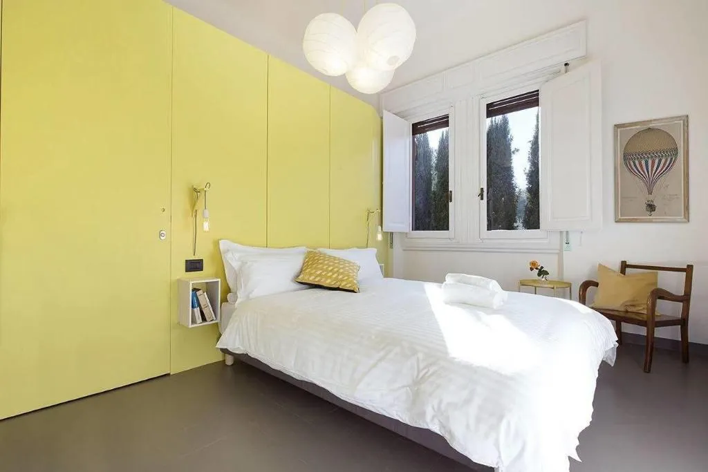 Room, Mòsì Firenze, Florence