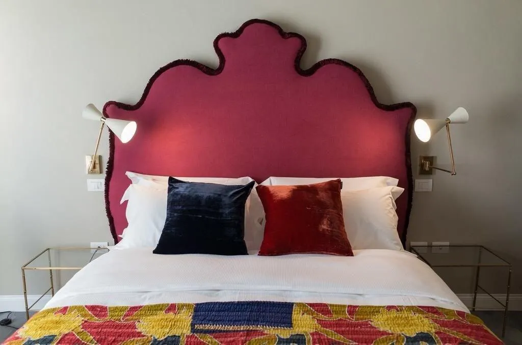 Room, La Fonderia Firenze, Florence