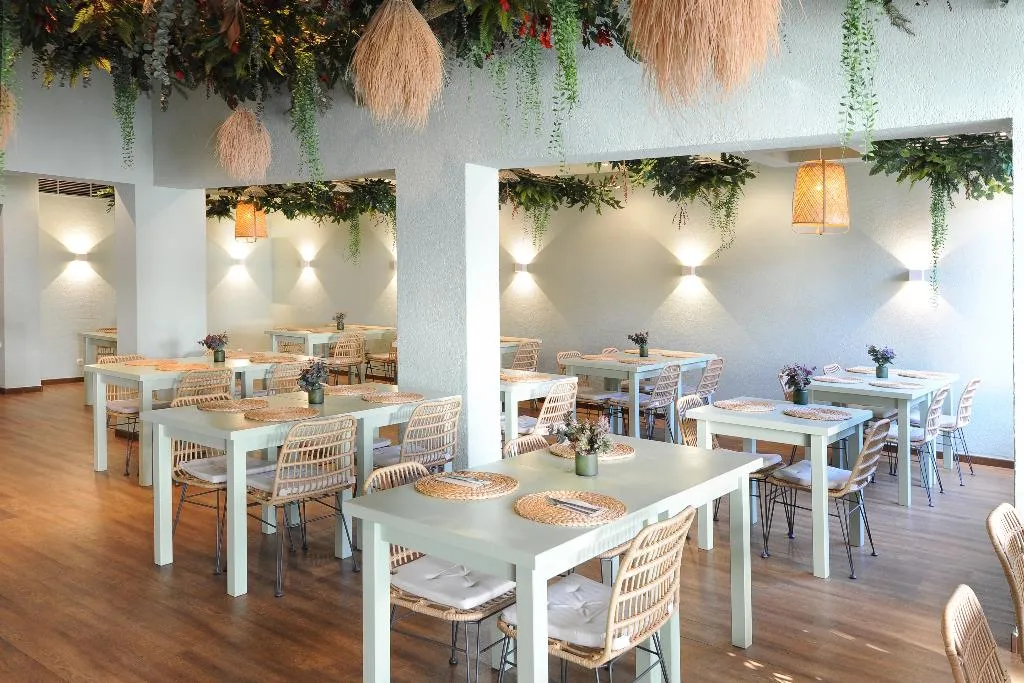 Restaurant, Clube do Lago Hotel, Lisbon