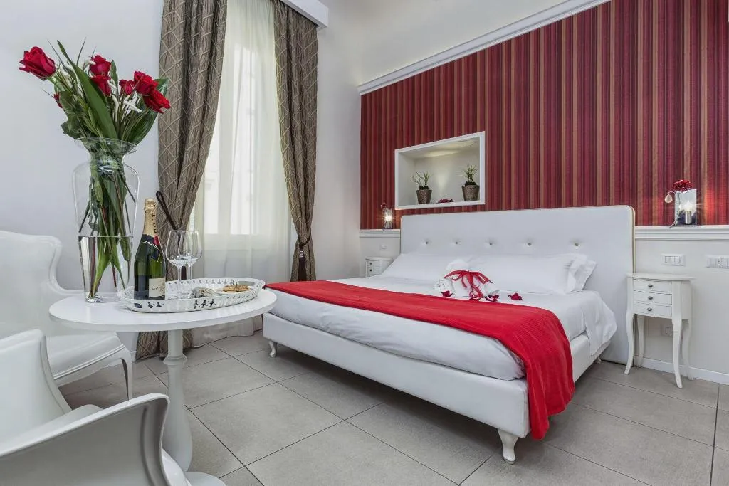 DOUBLE DELUXE KING BED Room, La Casa Di Morfeo, Florence