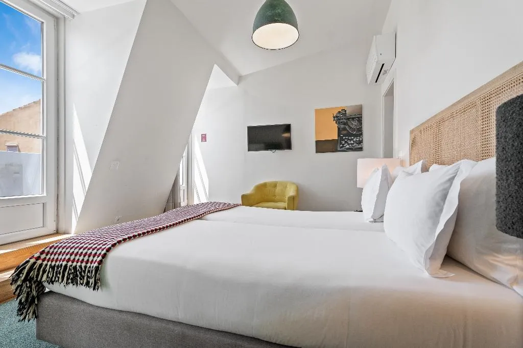 Double or Twin ONE BEDROOM ONE BATHROOM Room, Monte Belvedere Hotel By Shiadu, Lisbon