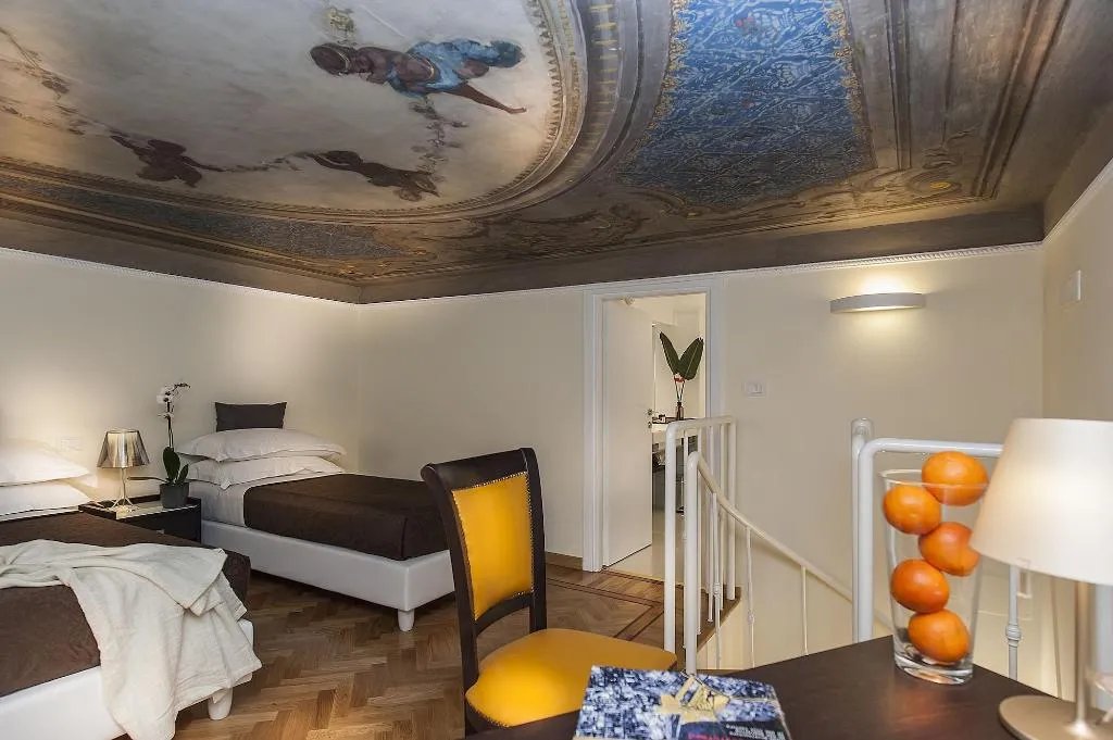 Room, Dve Suite Rome, Naples