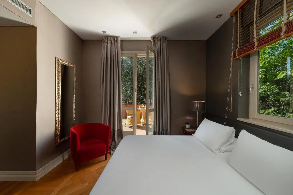 DOUBLE SUPERIOR Room, Hotel Principe Torlonia, Rome