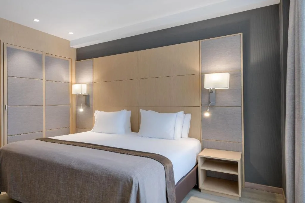 Room, AC Barcelona Victoria Suites, Barcelona