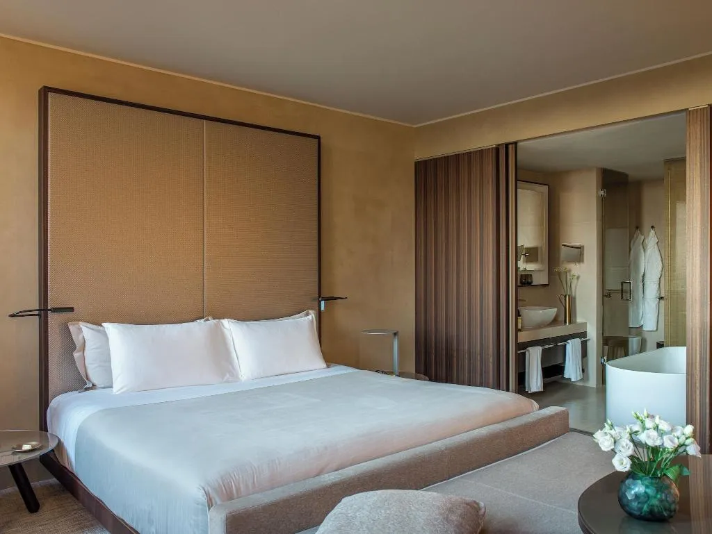DOUBLE DELUXE Room, Me Milan Il Duca, Milan