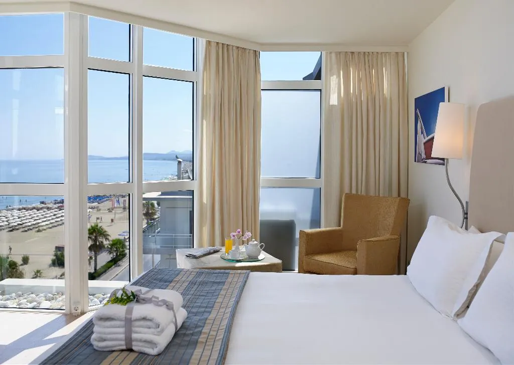 SUITE DELUXE SUPERIOR Room, Kriti Beach, Crete