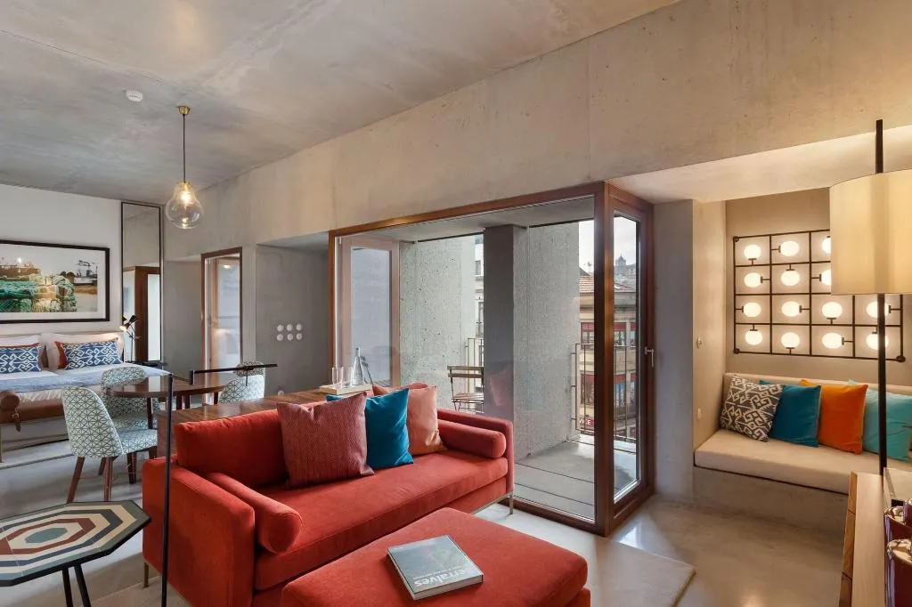 Room, S.Bento Residences, Porto