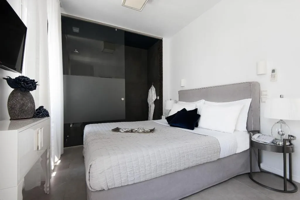 Room, Riva Suites, Mykonos