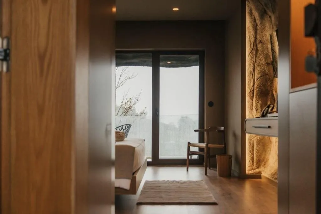 Room, Pousadela Village, Porto