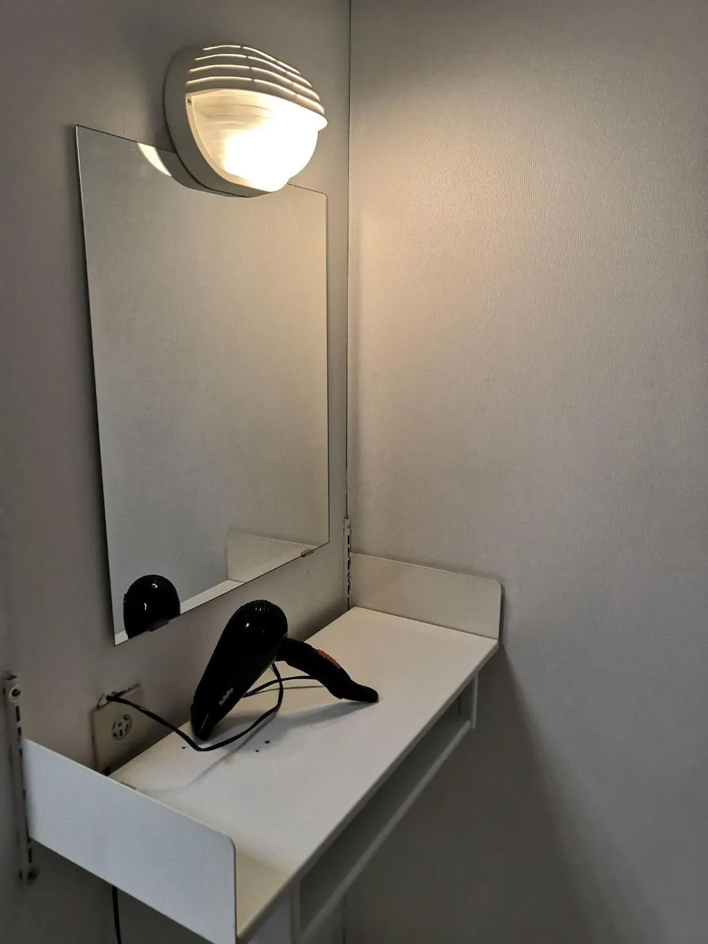 Double or Twin WITH SHARED BATHROOM Room, Hotel 101 Guesthouse, Reykjavik