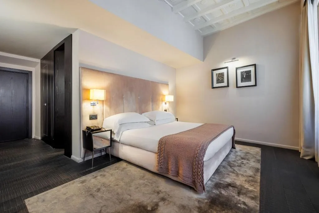 DOUBLE DELUXE KING BED Room, Dom Hotel Roma, Rome