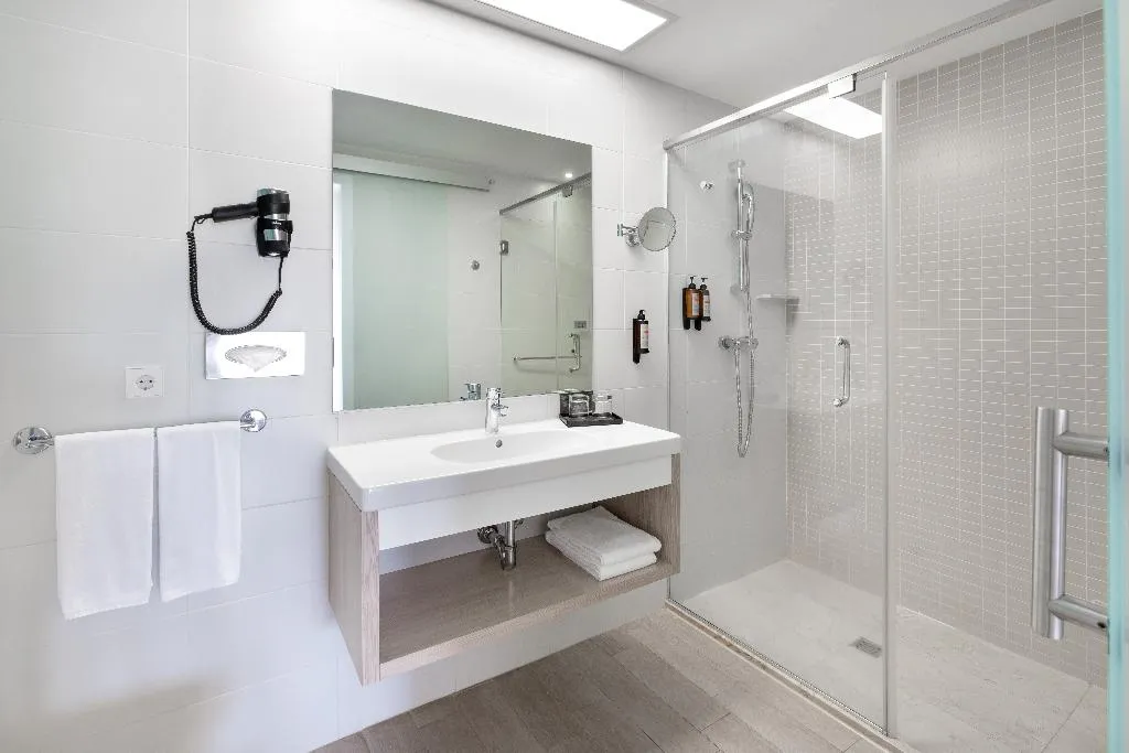 Double or Twin WITH TERRACE Room, Hotel Riu Gran Canaria - All Inclusive, Gran Canaria