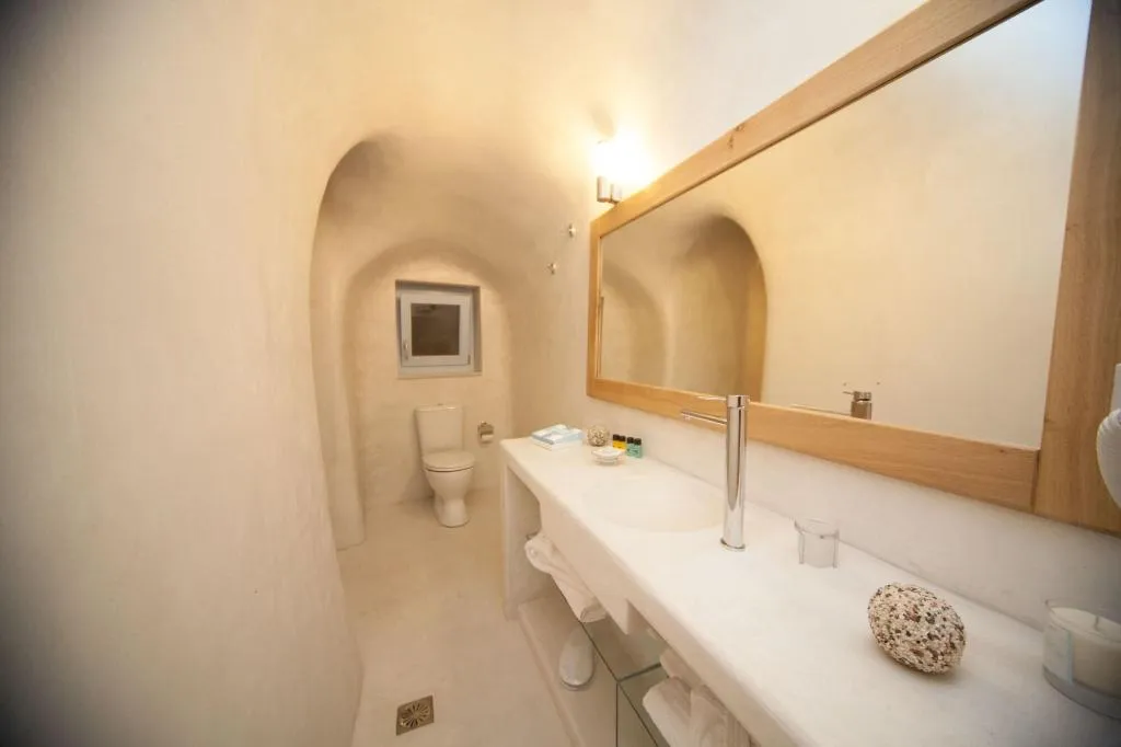 Room, Fanari Vista Suites, Santorini