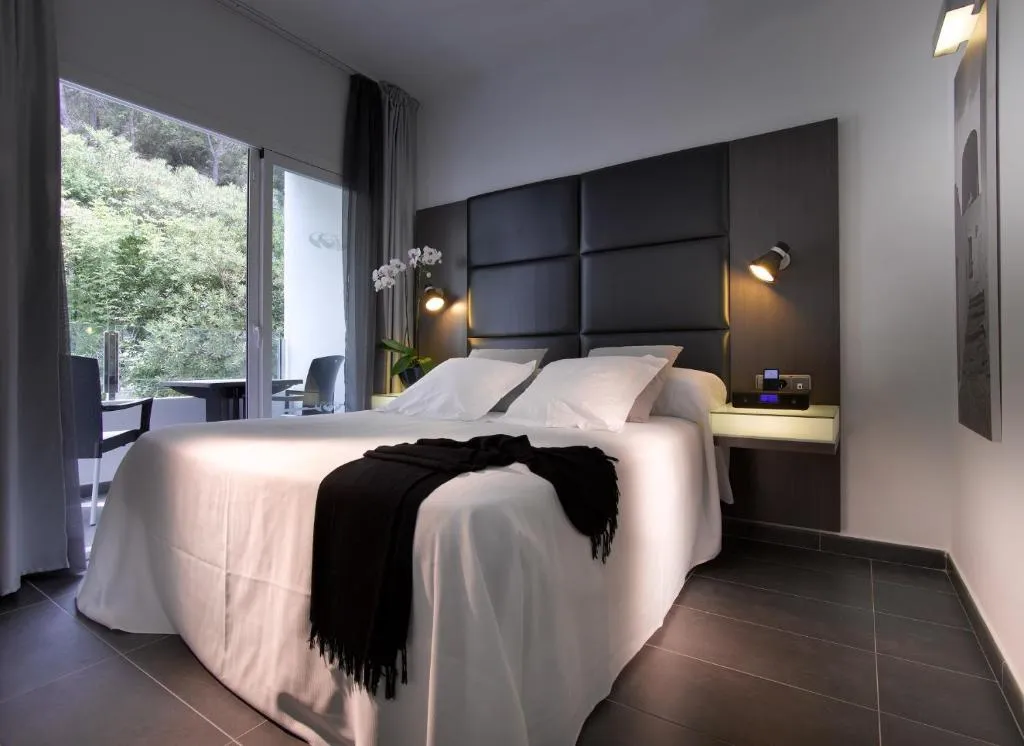 SUITE STANDARD Room, Palladium Hotel Cala LLonga, Ibiza
