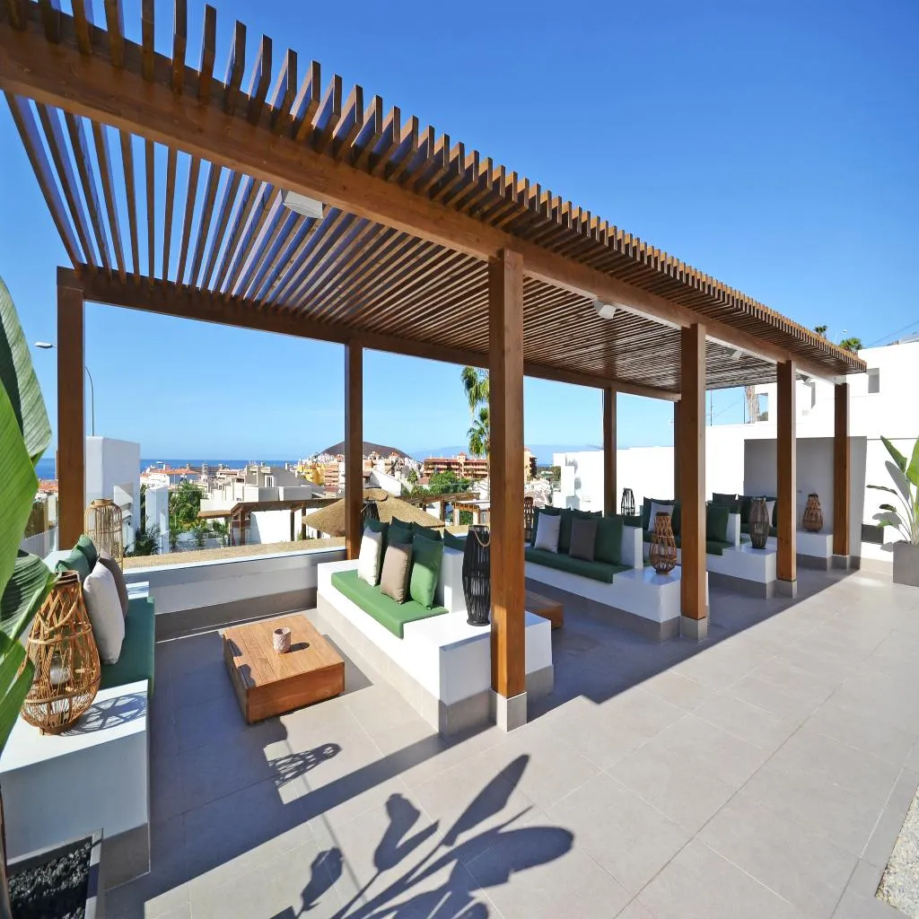 Terrace, Ohasis Apartments, Tenerife