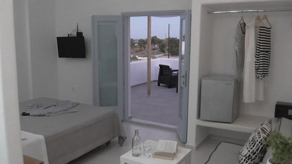 Room, Daylight, Santorini
