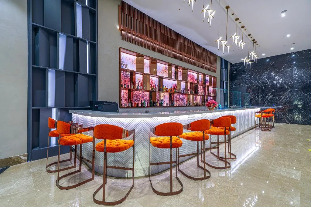 Bar, Kirman Calyptus Hotel, Antalya