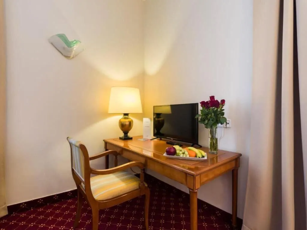 DOUBLE SUPERIOR Room, St George, Prague