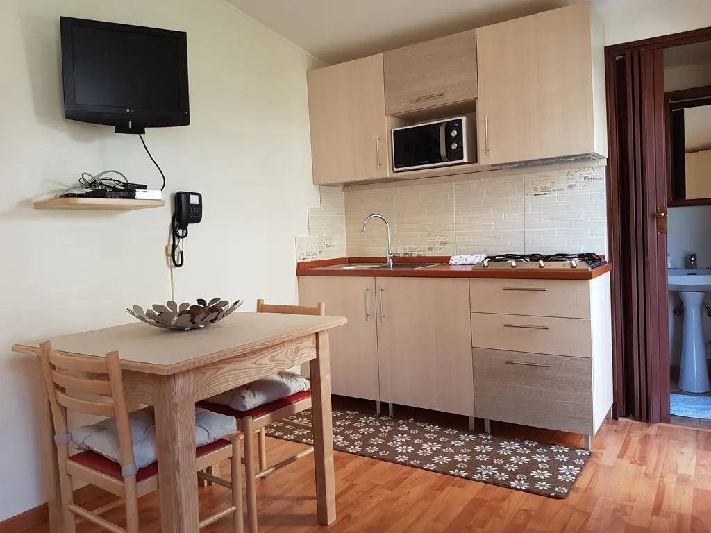 BUNGALOW STANDARD Room, Casa Vacanza San Pietro, Naples