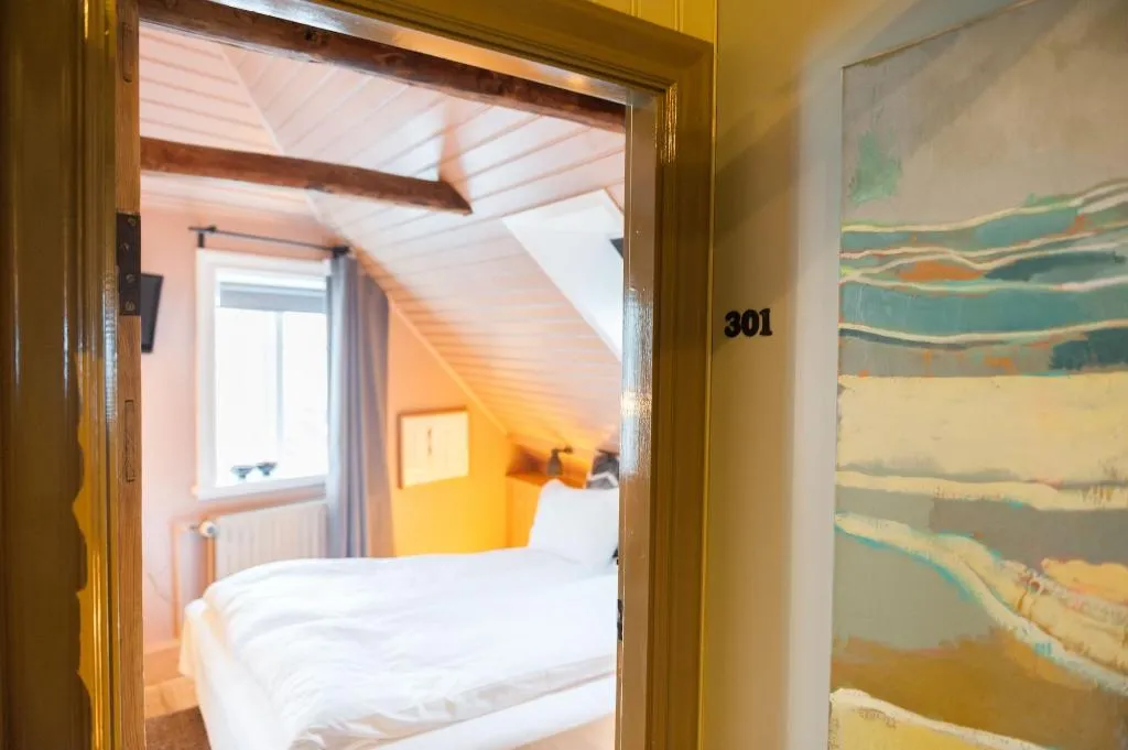 Room, Reykjavik Treasure, Reykjavik