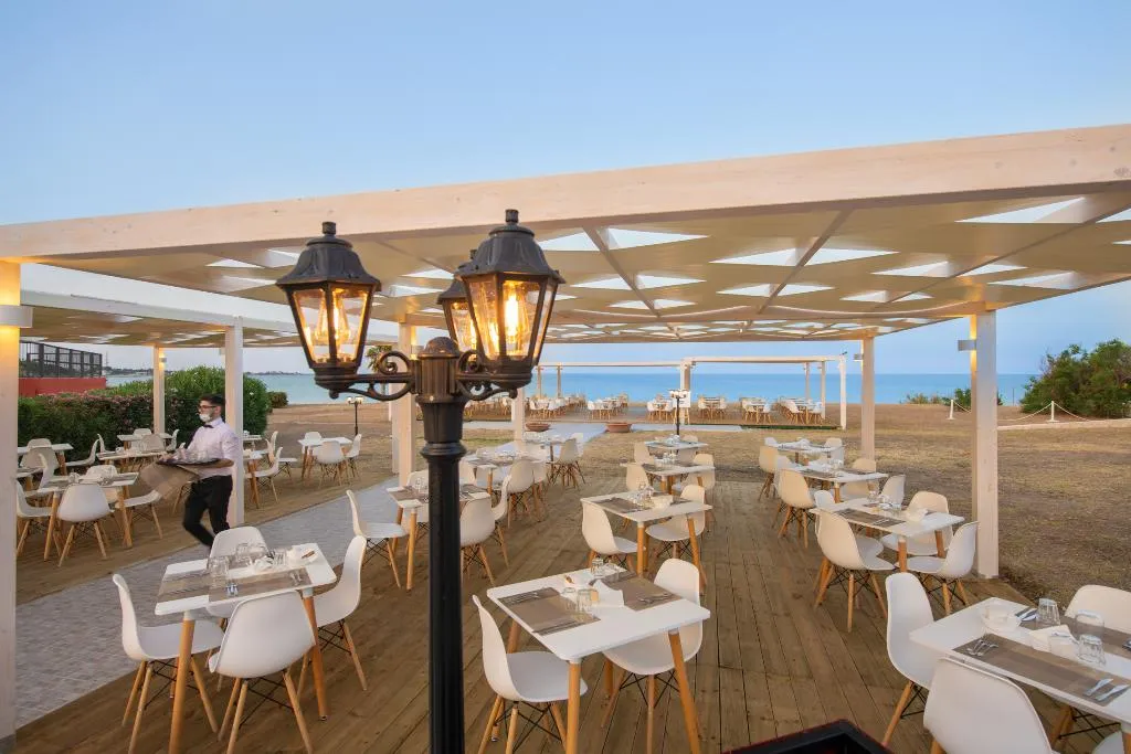 Restaurant, Hotel Club Eloro, Catania