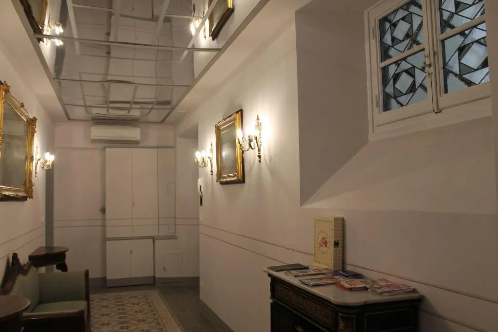 Lobby, Corte Dei Neri, Florence