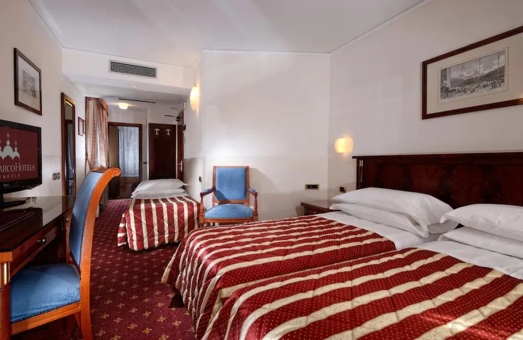Room, Cavalletto E Doge Orseolo, Venice