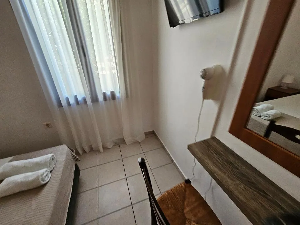 APARTMENT CAPACITY 4 ONE BEDROOM Room, Elounda Sunrise Apartments, Crete