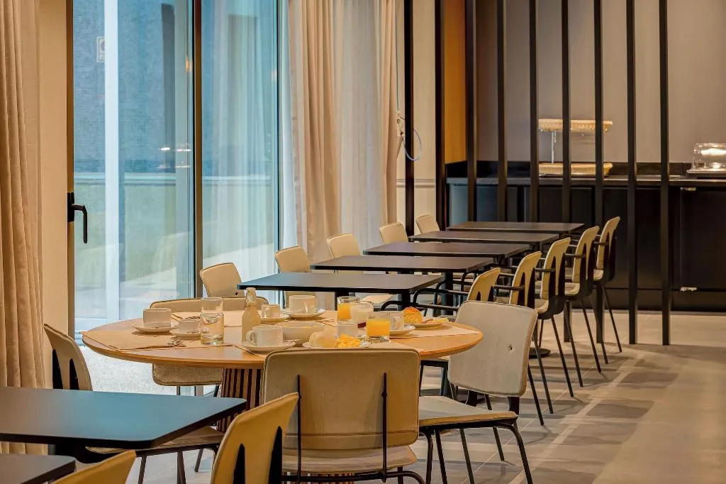 Restaurant, Hotel Acta The Clover, Porto
