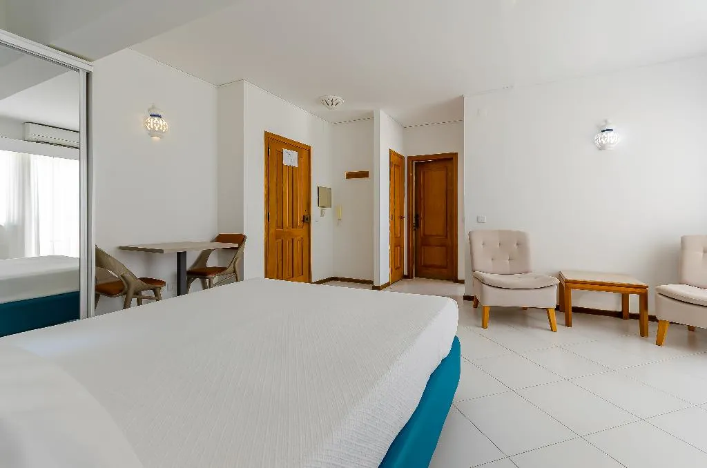 STUDIO SEA VIEW Room, Algarve Mor Apartamentos, Algarve