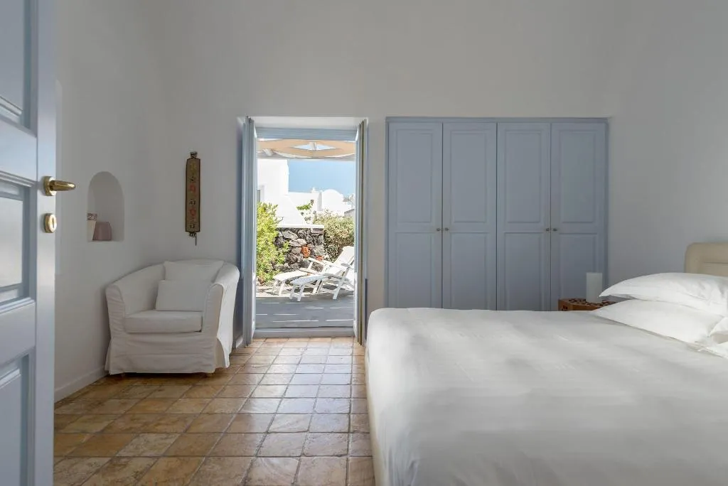 SUITE SEA VIEW KING BED Room, Aria Suites, Santorini