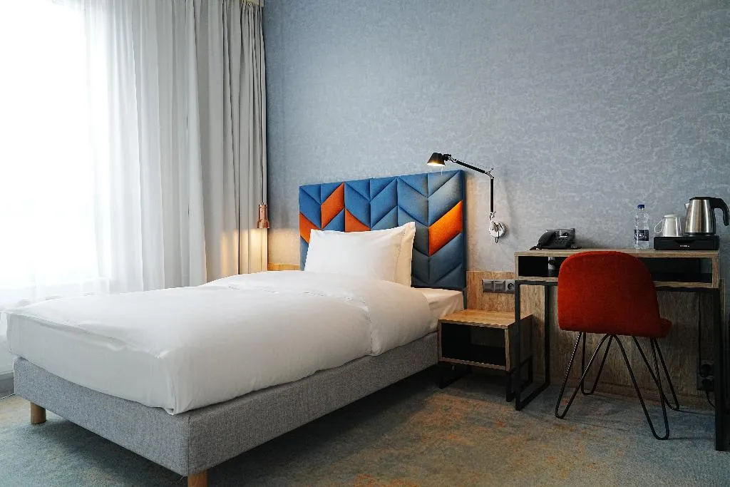 SINGLE DELUXE Room, Hotel Faros, Gdansk